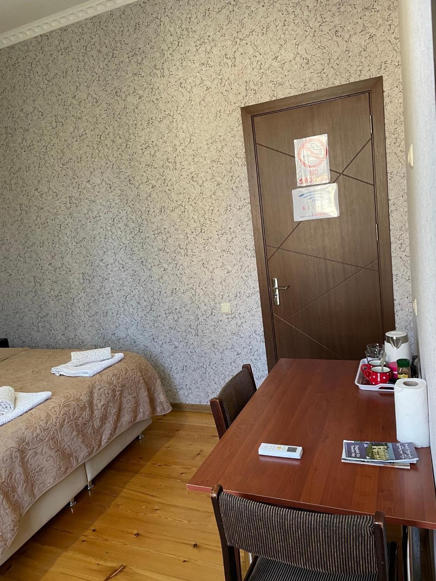 Elco Otel Zugdidi Dış mekan fotoğraf