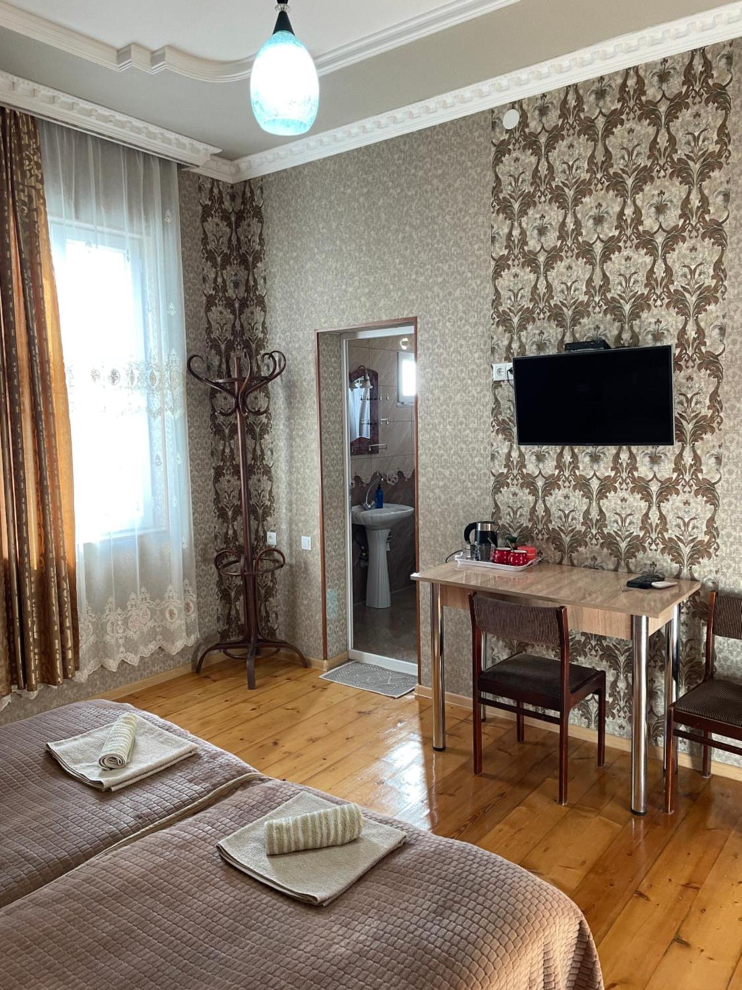 Elco Otel Zugdidi Dış mekan fotoğraf